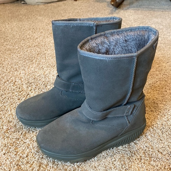 Skechers XF Bollard Wedge Shape-ups Leather Boot - Picture 1 of 16